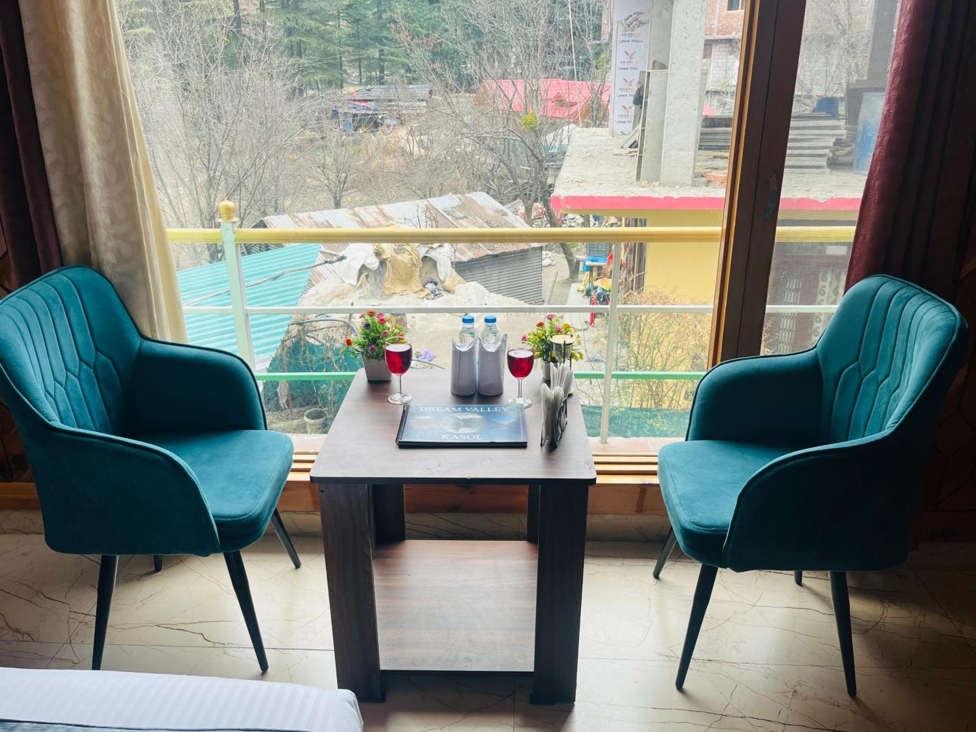 Russian Unit Kasol By Valley Екстер'єр фото